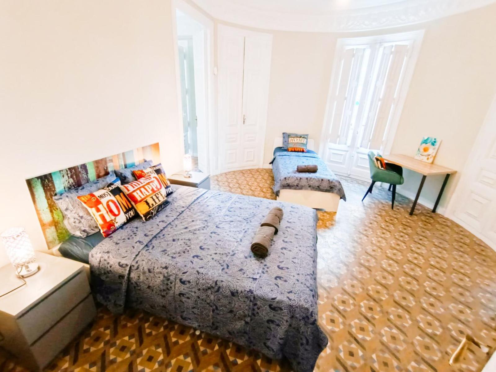 Private Rooms By Plaza Catalunya バルセロナ エクステリア 写真